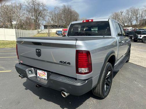 Billet Silver Metallic Clearcoat 2021 RAM 1500 Classic Warlock Crew Cab 4x4 5'7' Box