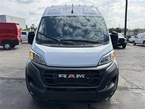2025 RAM ProMaster 2500 Tradesman