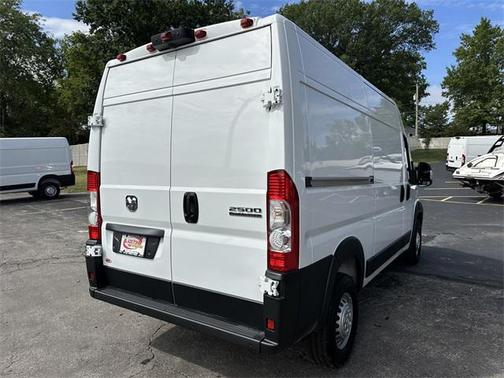 2025 RAM ProMaster 2500 Tradesman