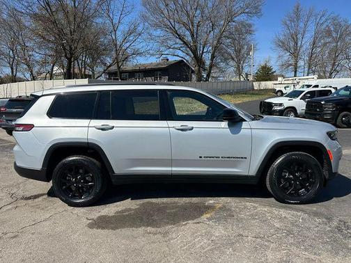 2024 Jeep Grand Cherokee L Altitude