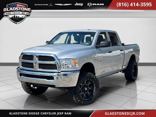 Bright Silver Metallic Clearcoat 2016 RAM 2500 Tradesman