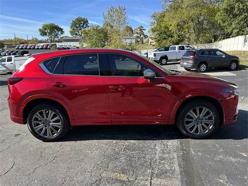 2024 Mazda CX-5 Signature