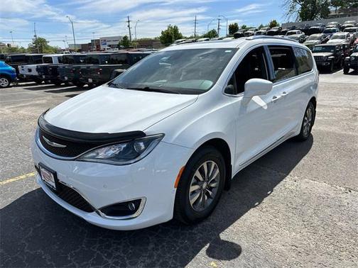 2019 Chrysler Pacifica Touring-L Plus