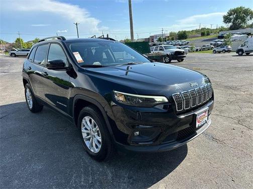 2022 Jeep Cherokee Latitude Lux