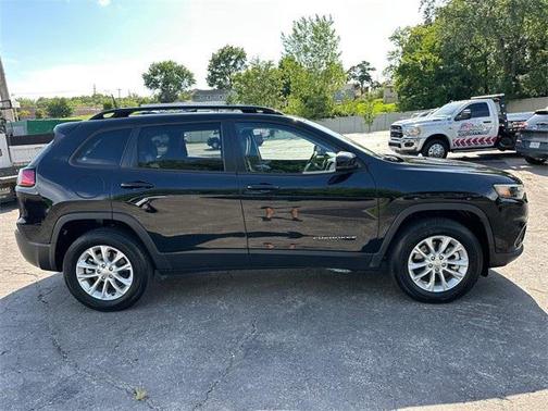 2022 Jeep Cherokee Latitude Lux