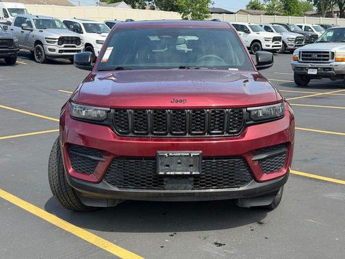 Velvet Red Pearlcoat 2024 Jeep Grand Cherokee Altitude