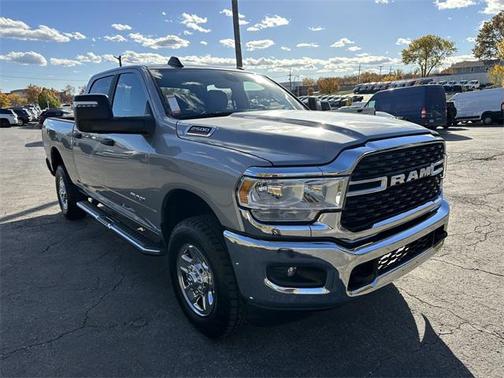 2024 RAM 2500 Big Horn Crew Cab 4x4 6'4' Box