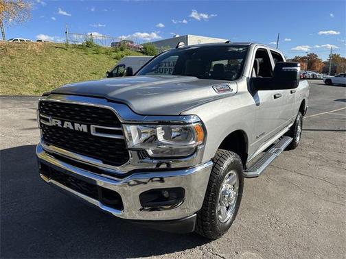 2024 RAM 2500 Big Horn Crew Cab 4x4 6'4' Box