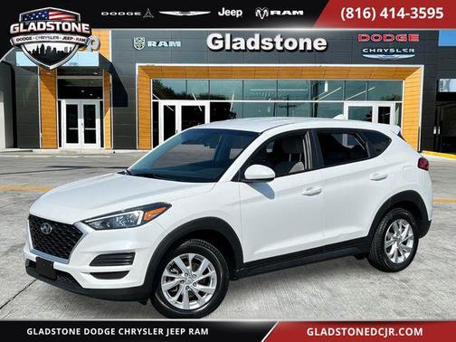 White Pearl 2019 Hyundai TUCSON SE