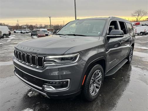 2024 Jeep Wagoneer L Series II 4x4
