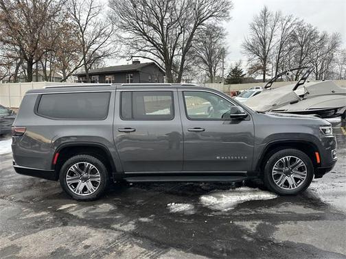 2024 Jeep Wagoneer L Series II 4x4
