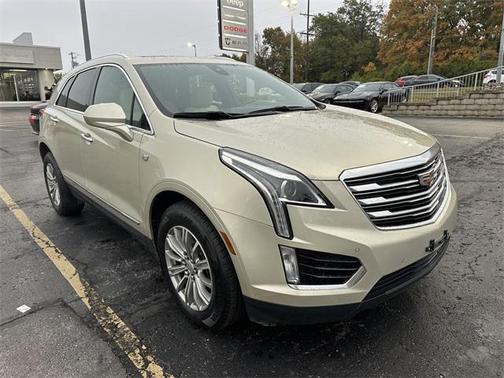 2017 Cadillac XT5 Luxury