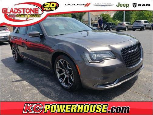 2018 Chrysler 300 S