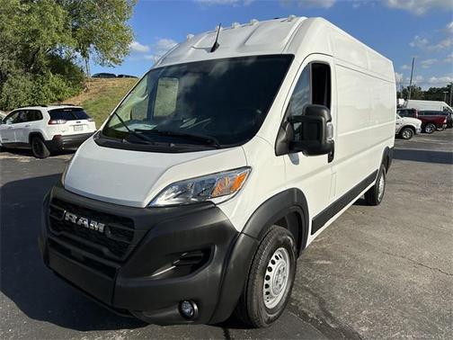 2025 RAM ProMaster 2500 Tradesman