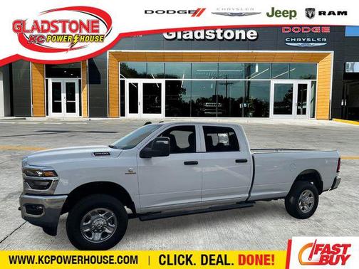 2025 RAM 2500 Tradesman Crew Cab 4x4 8' Box