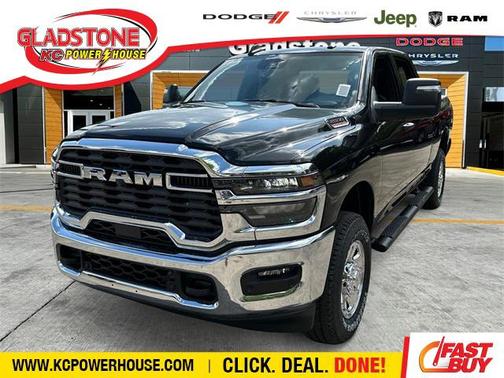 2025 RAM 2500 Tradesman Crew Cab 4x4 6'4' Box