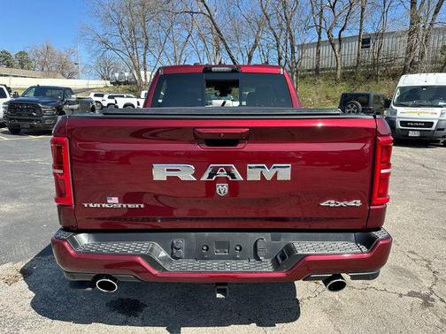 Delmonico Red Pearlcoat 2025 RAM 1500 ST