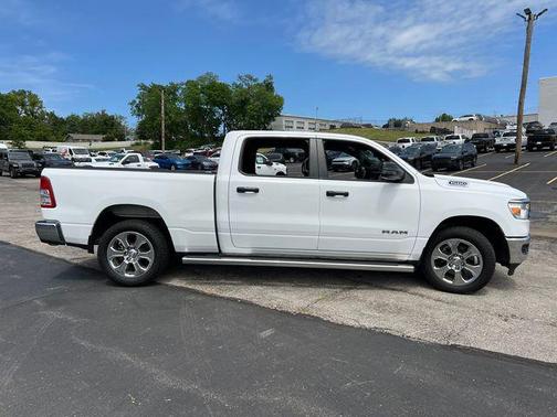 Bright White Clearcoat 2023 RAM 1500 Big Horn/Lone Star