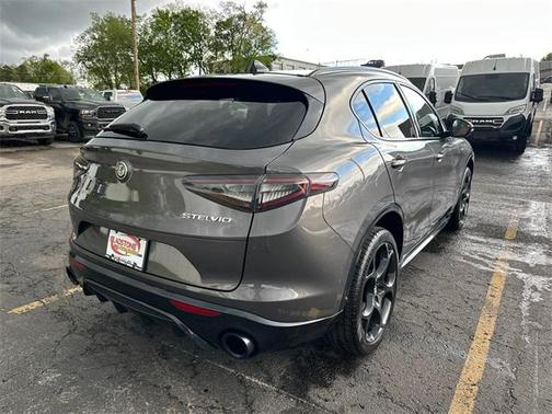 2024 Alfa Romeo Stelvio Veloce AWD