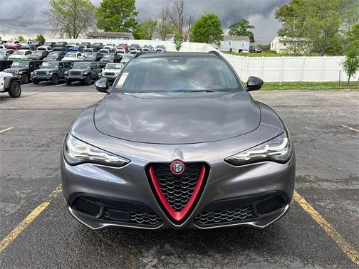 2024 Alfa Romeo Stelvio Veloce AWD