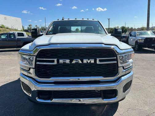 2024 RAM 2500 Tradesman Regular Cab 4x4 8' Box