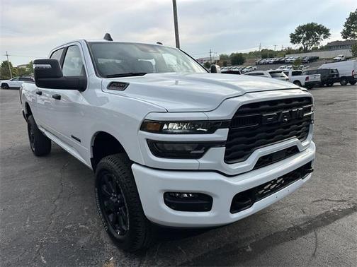 2025 RAM 2500 Big Horn Crew Cab 4x4 6'4' Box