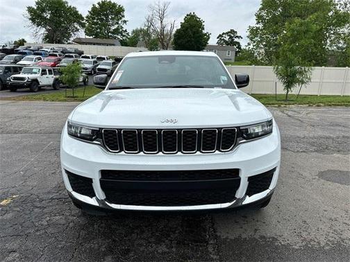 2024 Jeep Grand Cherokee L Laredo