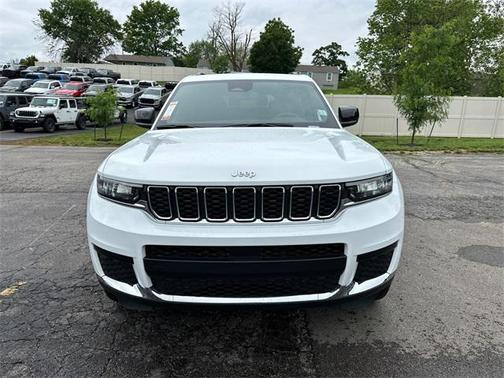 2024 Jeep Grand Cherokee L Laredo