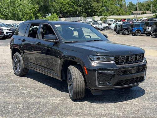 Black 2026 Jeep Grand Cherokee Limited