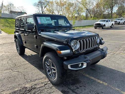 2025 Jeep Wrangler 4-Door Sahara 4x4