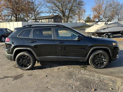 2023 Jeep Cherokee Altitude