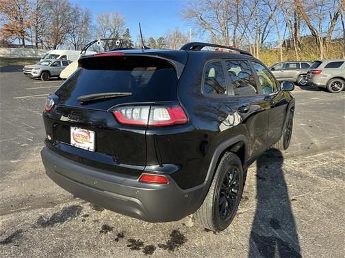 2023 Jeep Cherokee Altitude