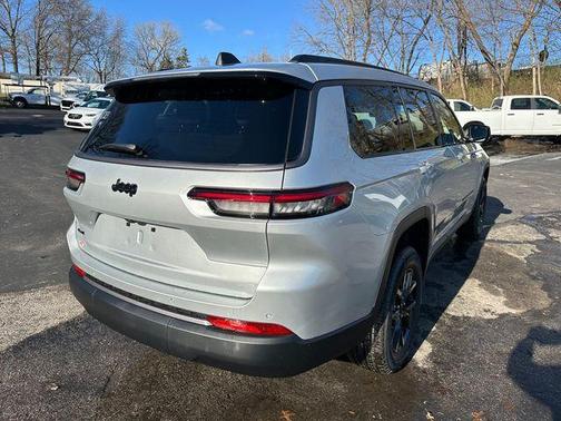 Silver 2026 Jeep Grand Cherokee L Altitude