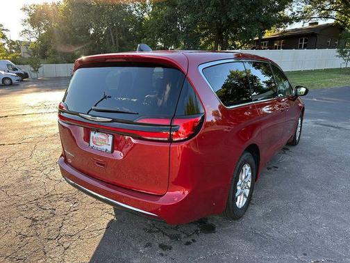 2026 Chrysler Pacifica L