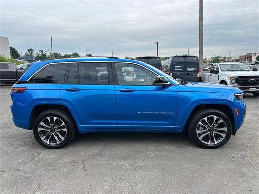 2023 Jeep Grand Cherokee 4xe Overland