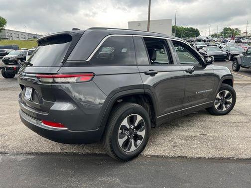 Baltic Gray Metallic Clearcoat 2022 Jeep Grand Cherokee 4xe Base