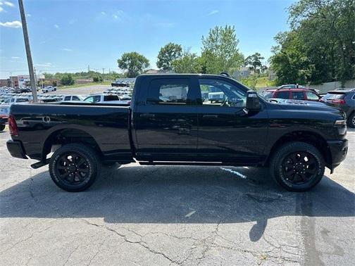 2025 RAM 2500 Laramie Crew Cab 4x4 6'4' Box