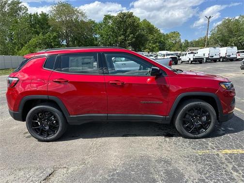 2025 Jeep Compass Latitude