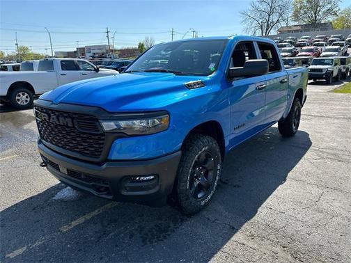 2025 RAM 1500 Warlock Crew Cab 4x4 5'7' Box