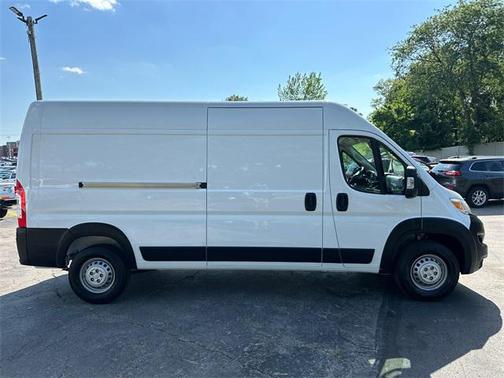 2025 RAM ProMaster 2500 Tradesman