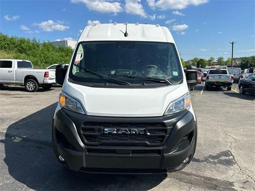 2025 RAM ProMaster 2500 Tradesman