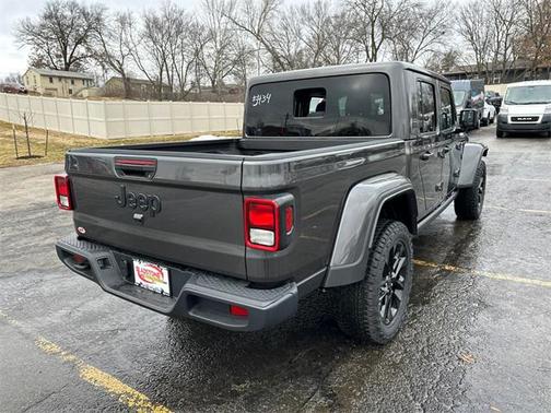 2025 Jeep Gladiator Nighthawk