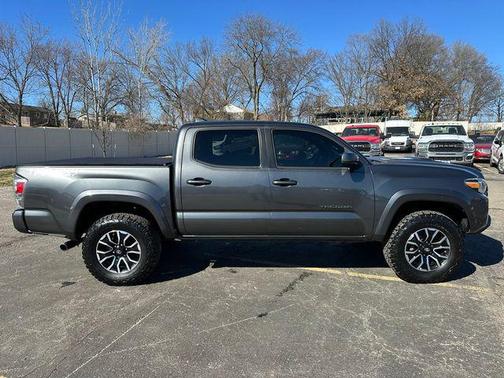 2020 Toyota Tacoma TRD Sport