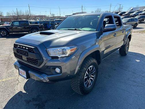 2020 Toyota Tacoma TRD Sport