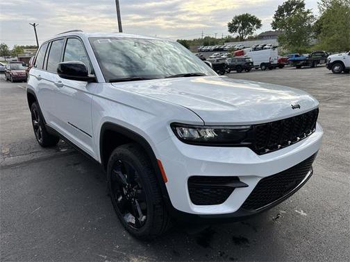 2025 Jeep Grand Cherokee Altitude
