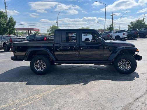 Black 2026 Jeep Gladiator Mojave X 4x4