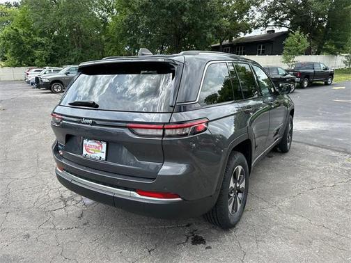 2023 Jeep Grand Cherokee 4xe Base