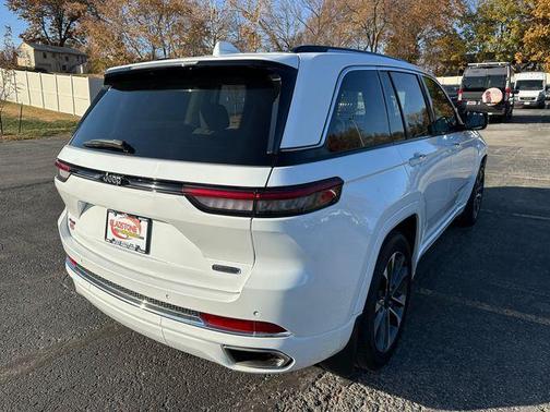 2023 Jeep Grand Cherokee Overland