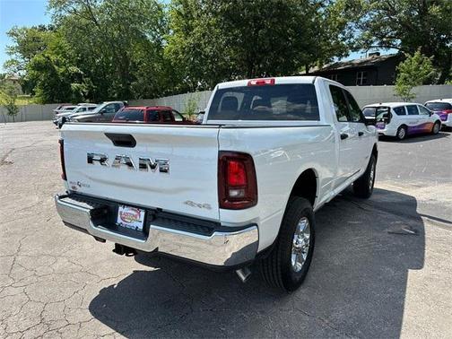 2025 RAM 2500 Lone Star Crew Cab 4x4 6'4' Box