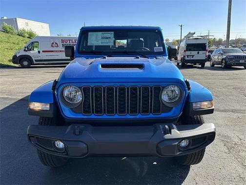 2025 Jeep Gladiator Sport S